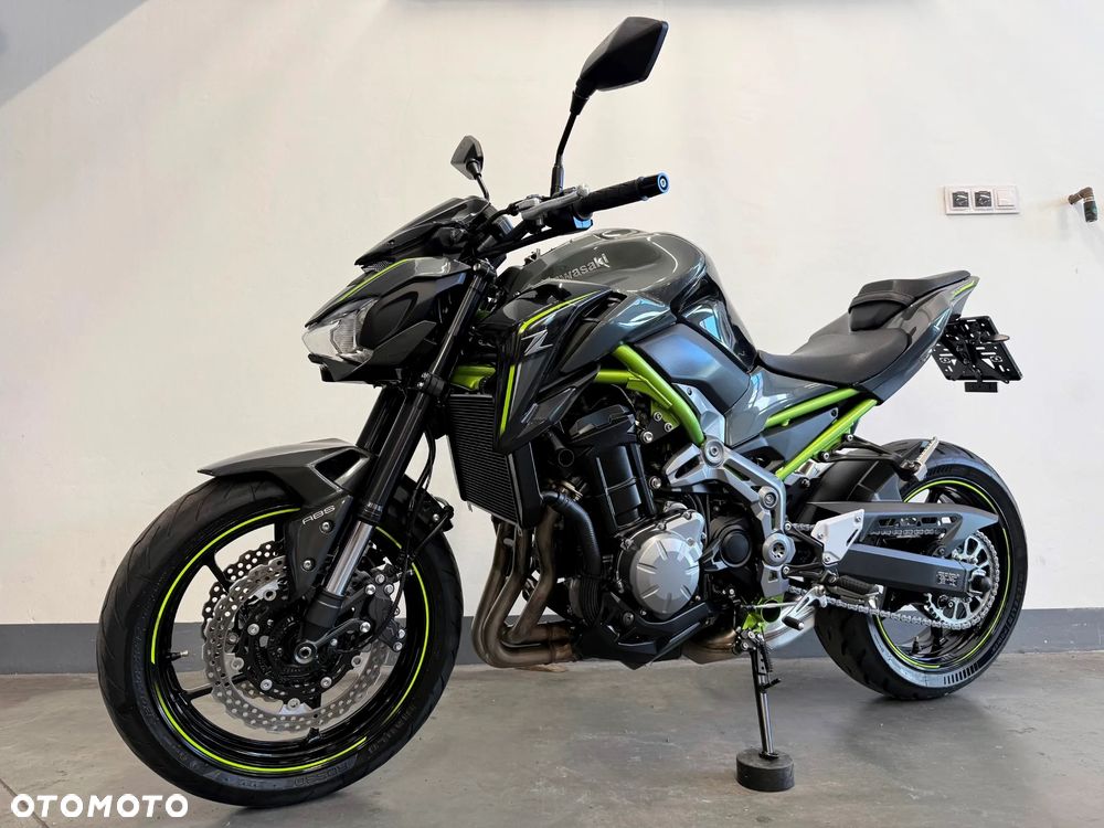 Kawasaki Z 900 - 7