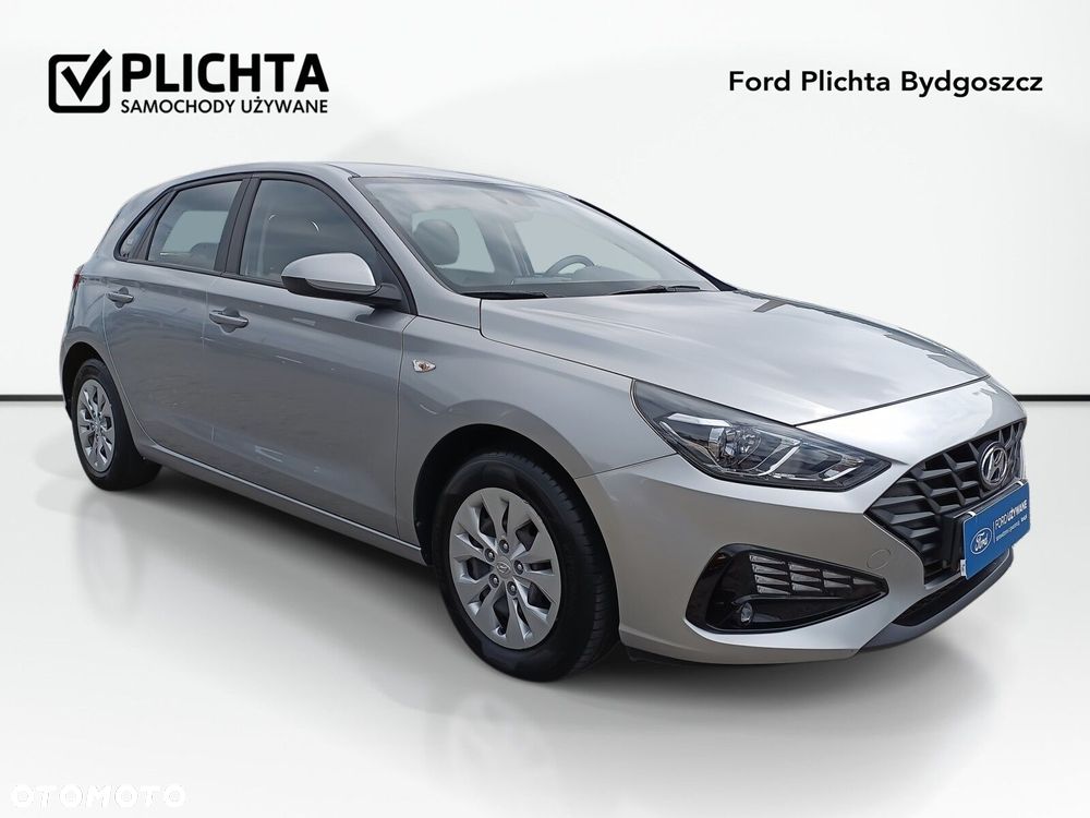 Hyundai i30 1.5 DPI Classic + - 3