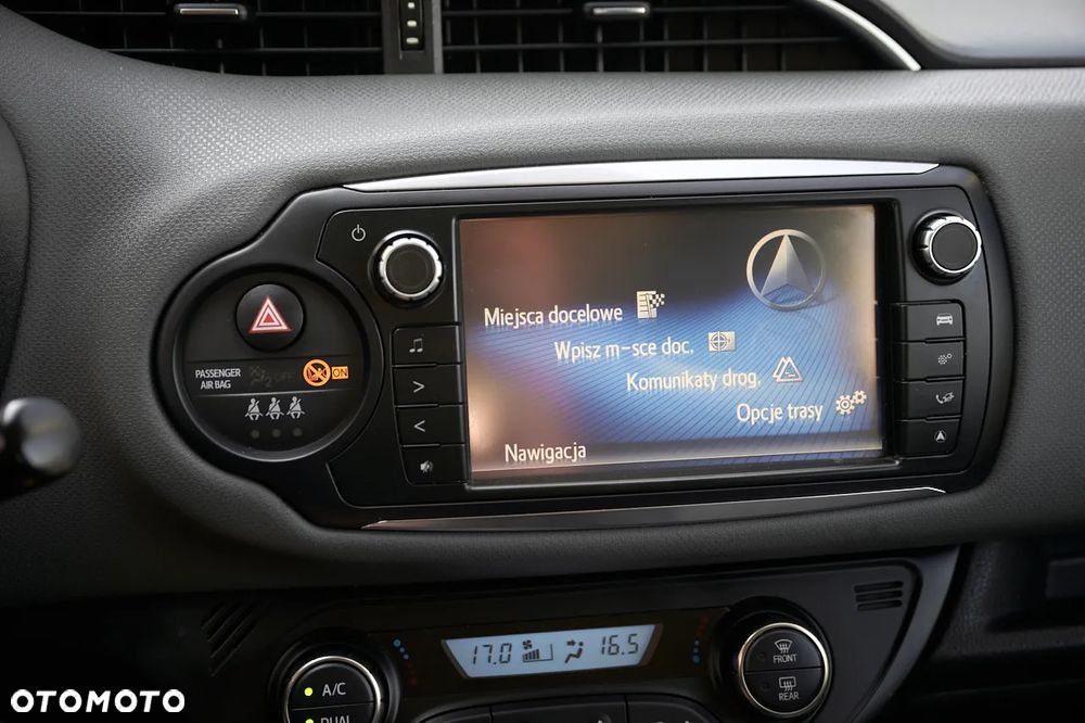 Toyota Yaris 1.5 VVT-i Comfort - 34