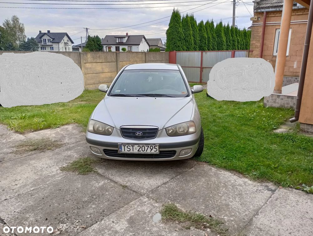 Hyundai Elantra 2.0 GLS - 16