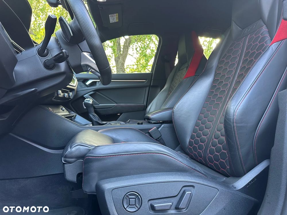 Audi RS Q3 - 8