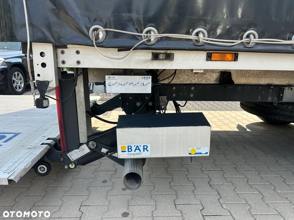 Ford Transit - 11