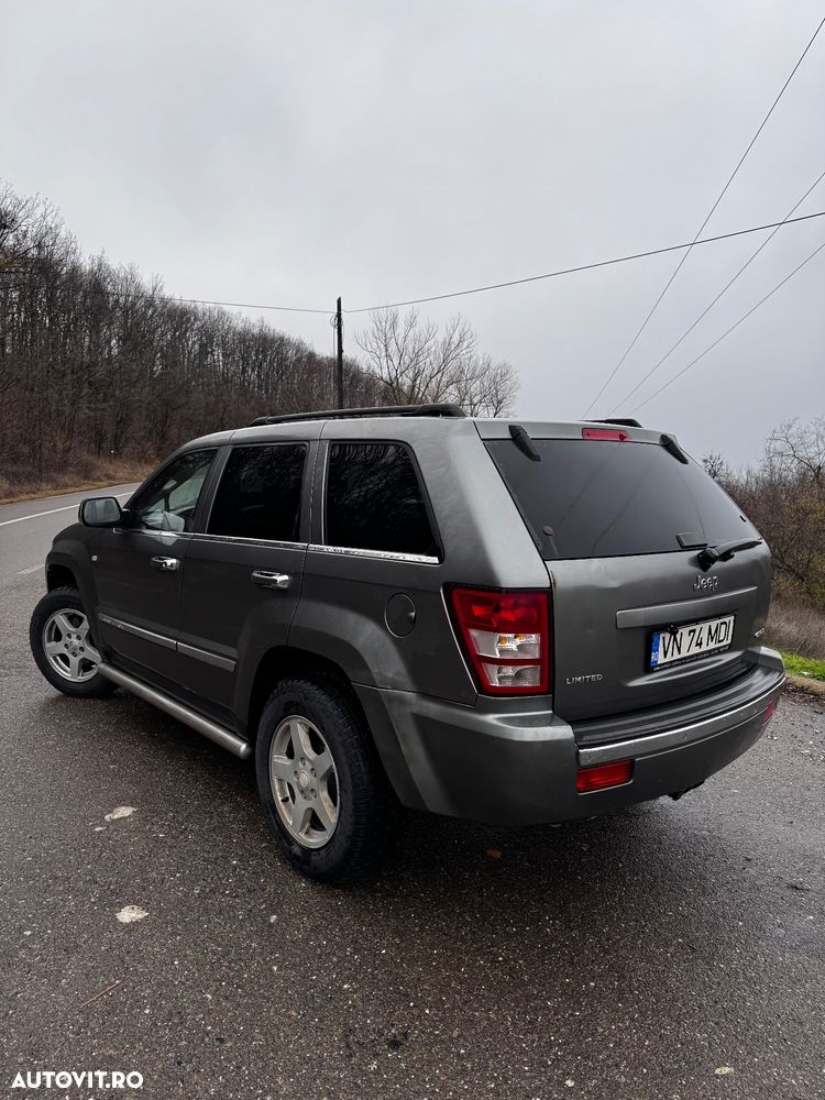 Jeep Grand Cherokee - 4