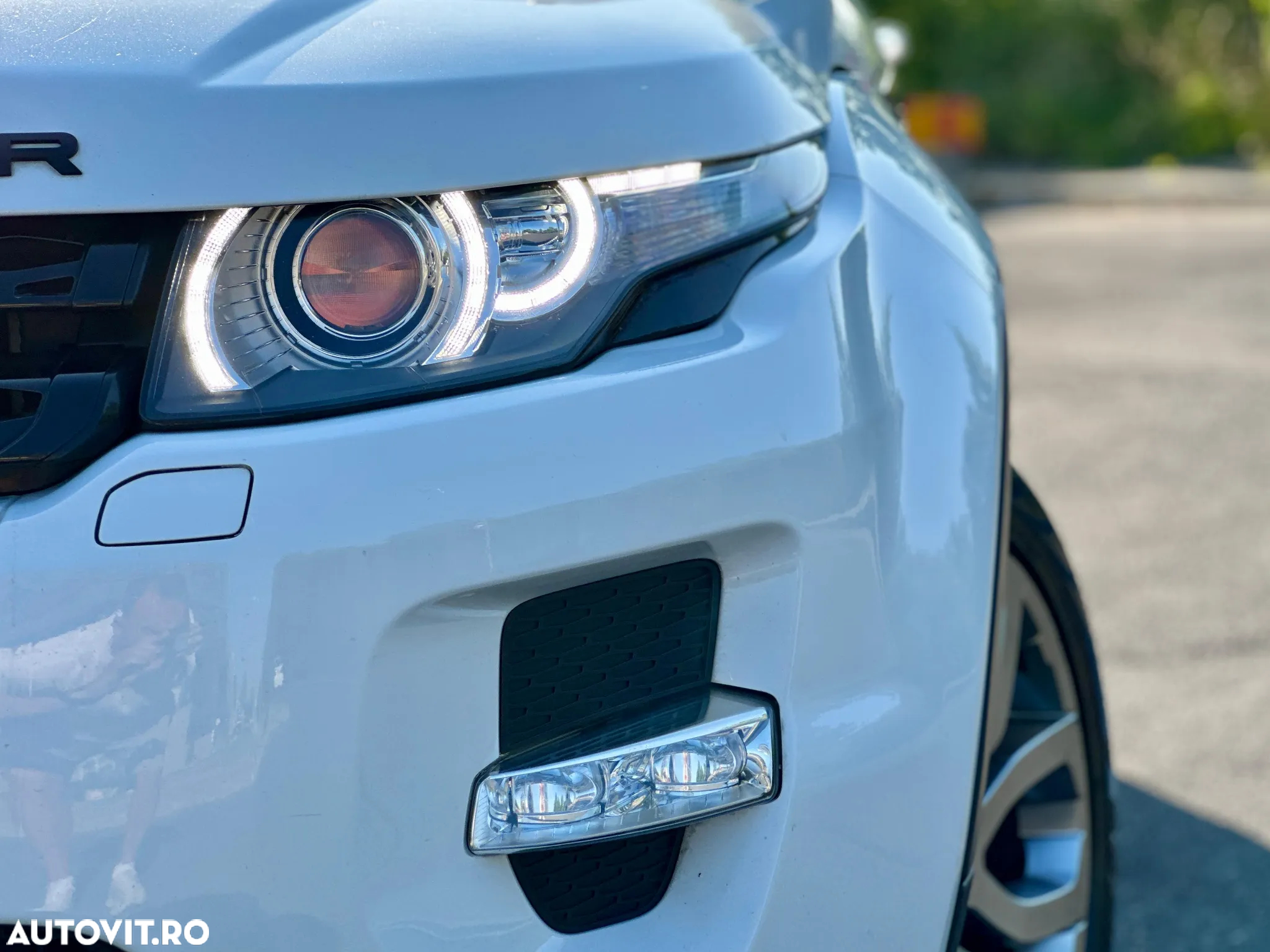 Land Rover Range Rover Evoque - 33