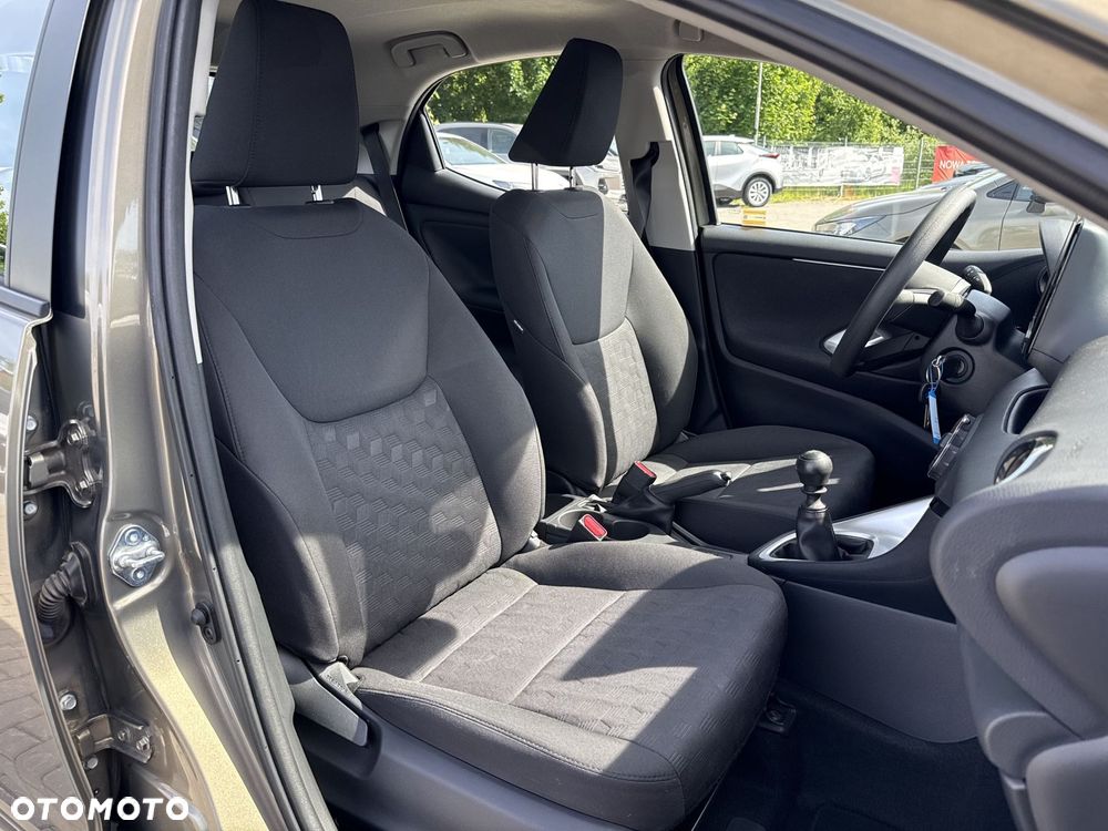 Toyota Yaris 1.5 Active - 27
