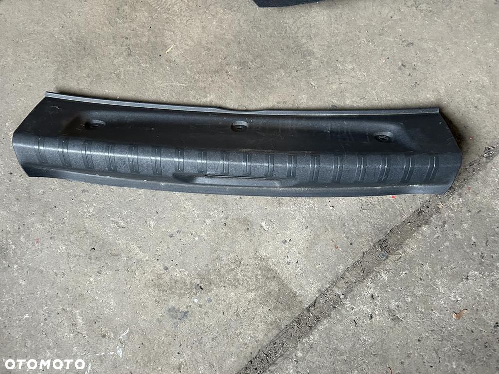 osłona pasa tylnego bagażnika Peugeot 308 II T9 - 3