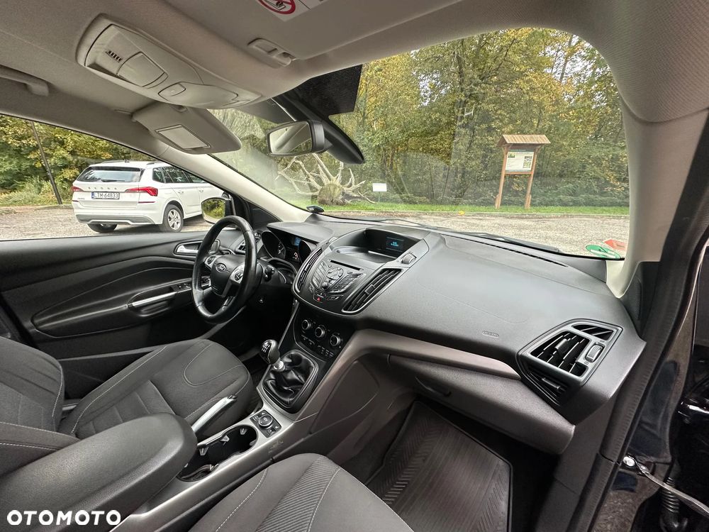 Ford Kuga 2.0 TDCi 2x4 Trend - 20