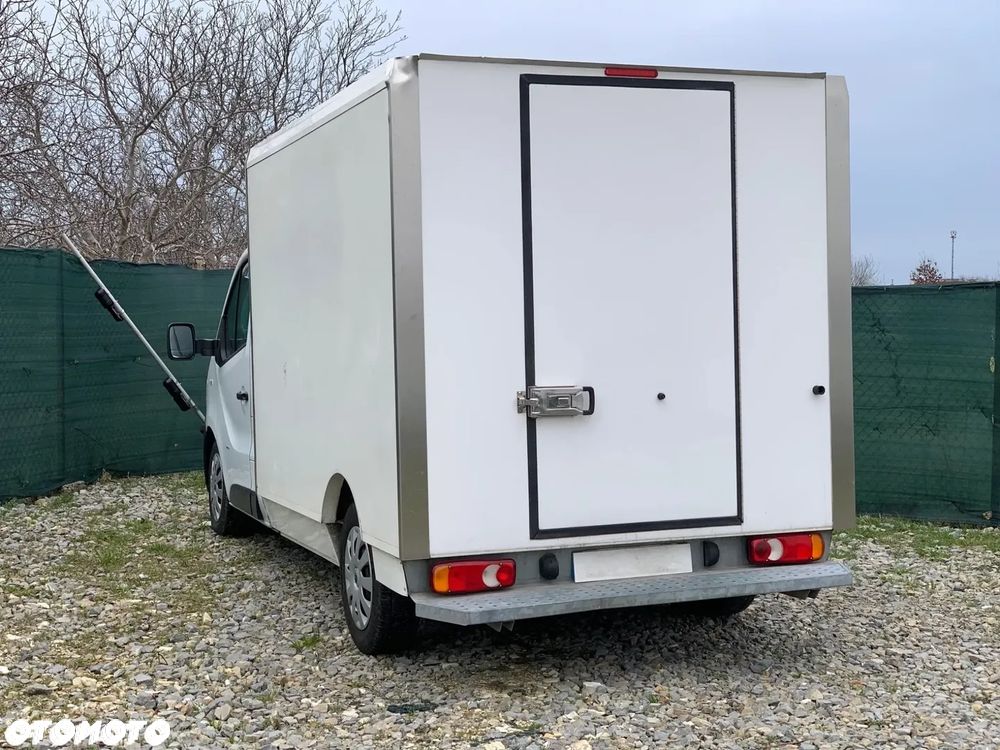 Opel VIVARO - 18