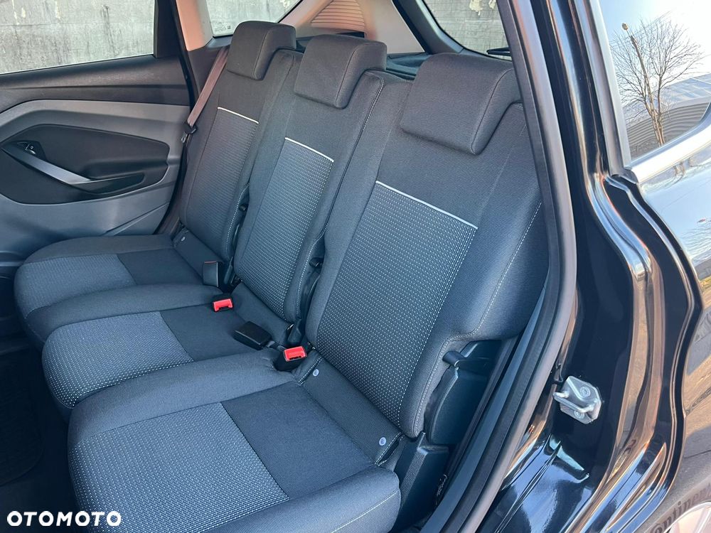 Ford C-MAX 1.6 Ti-VCT Champions Edition - 29