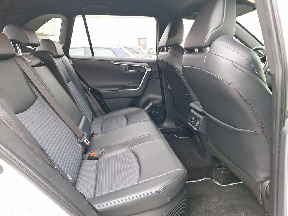 Toyota RAV4 2.5 Hybrid Selection 4x2 - 16