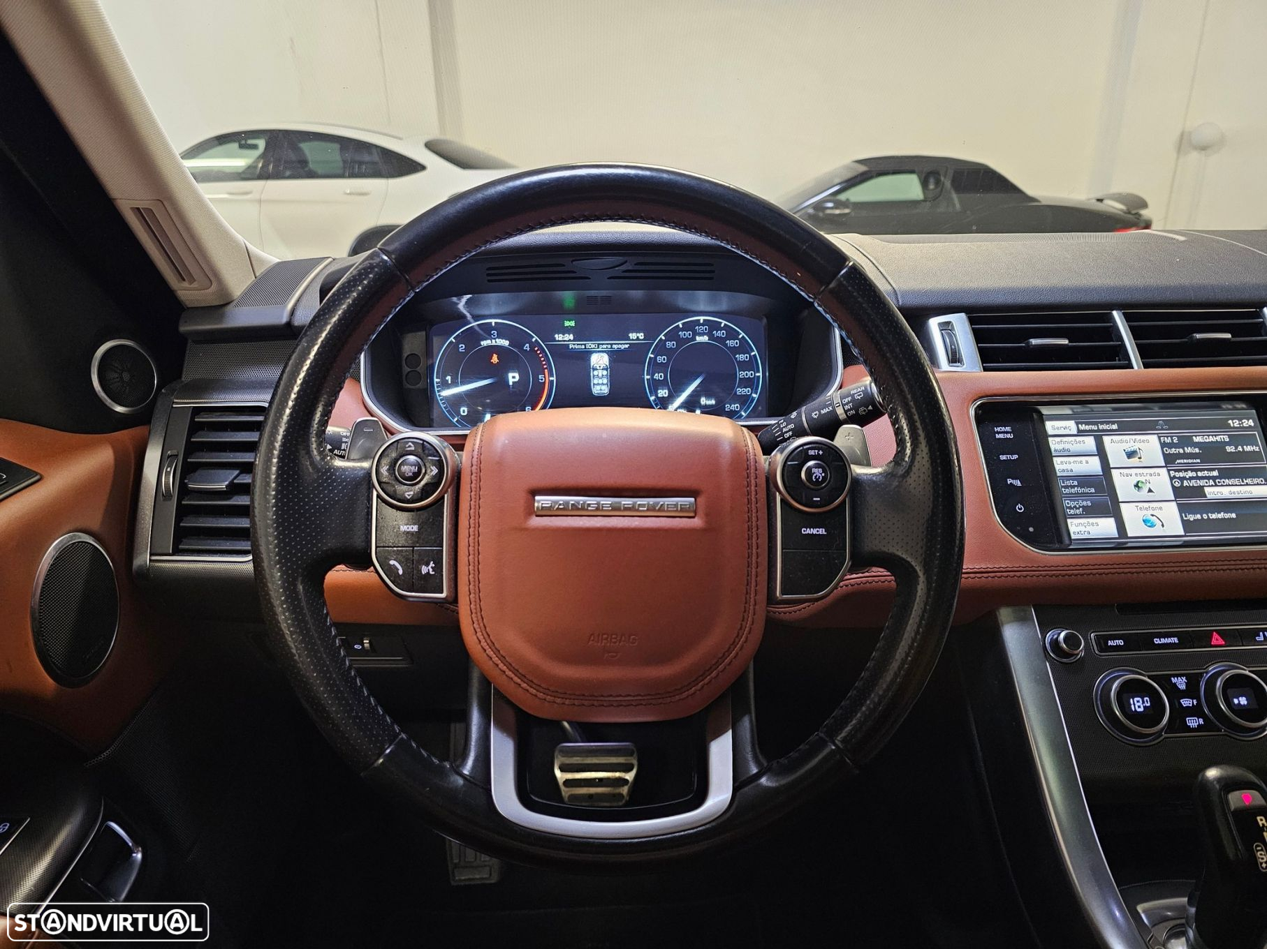 Land Rover Range Rover Sport 3.0 SDV6 HSE - 19