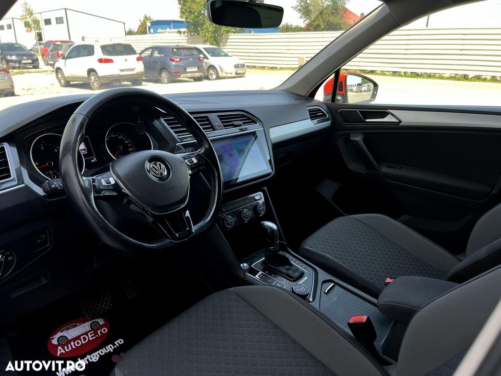 Volkswagen Tiguan - 6