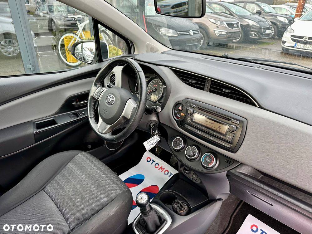 Toyota Yaris 1.0 Active EU6 - 21