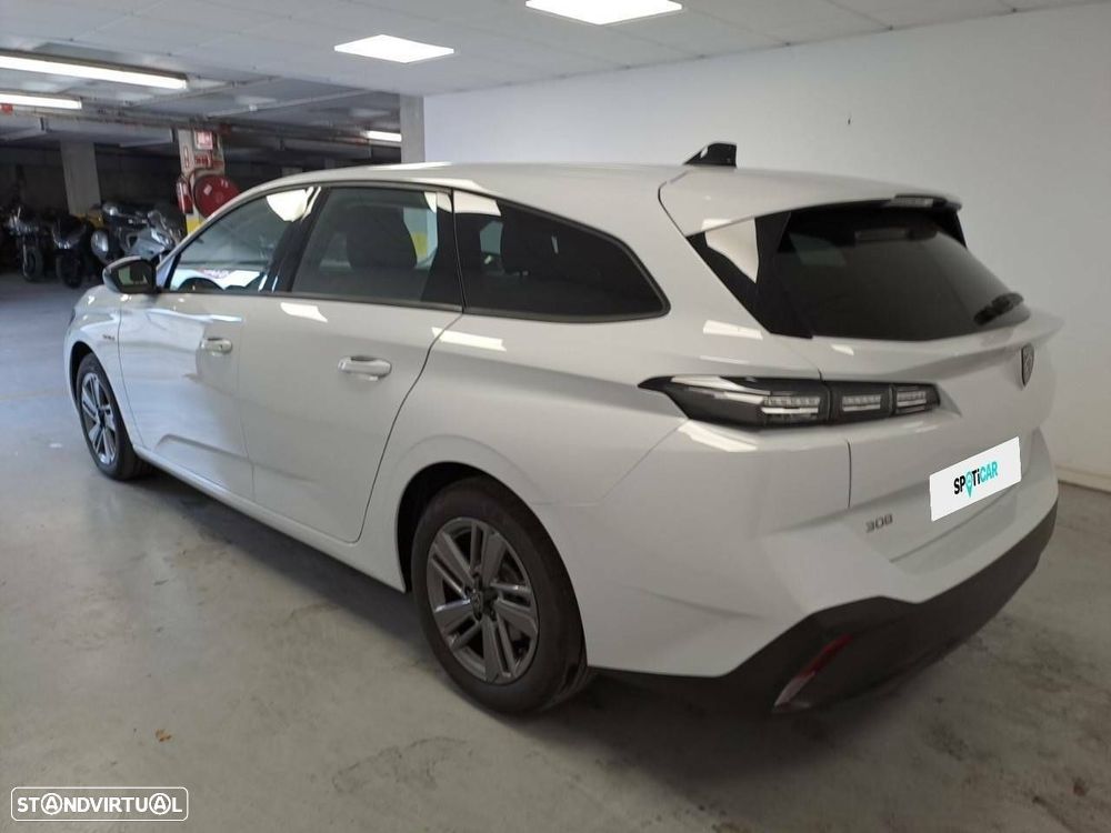 Peugeot 308 1.2 Hybrid Style e-DCS6 - 5