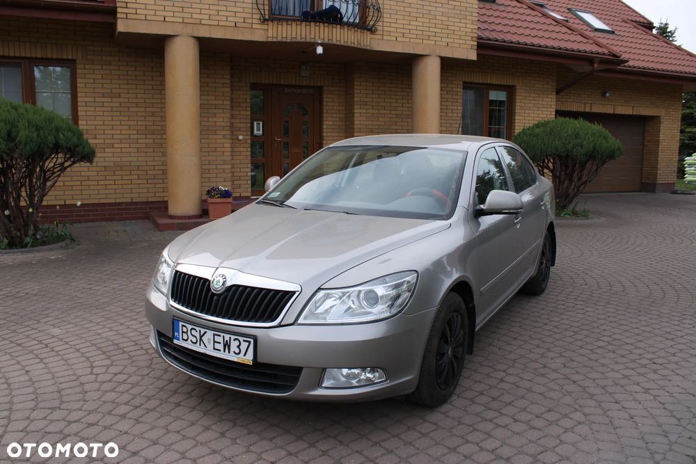 Skoda Octavia 1.8 TSI Ambiente - 2
