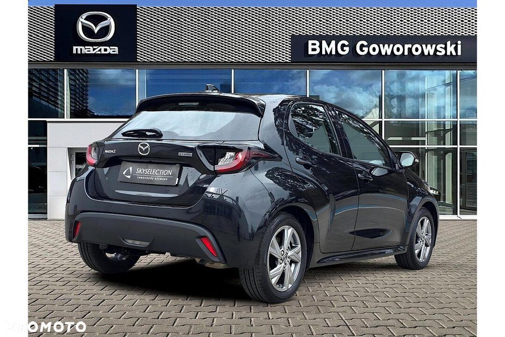 Mazda 2 - 25