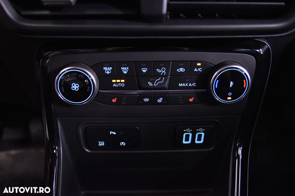 Ford EcoSport - 17