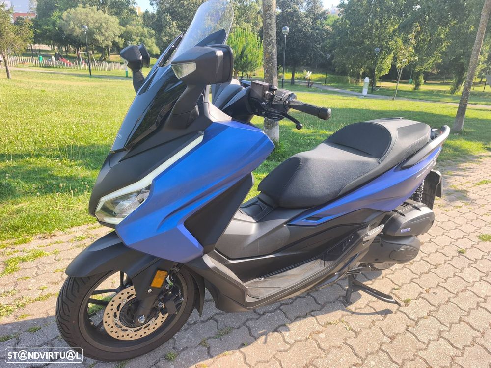 Honda Forza 125 - 1