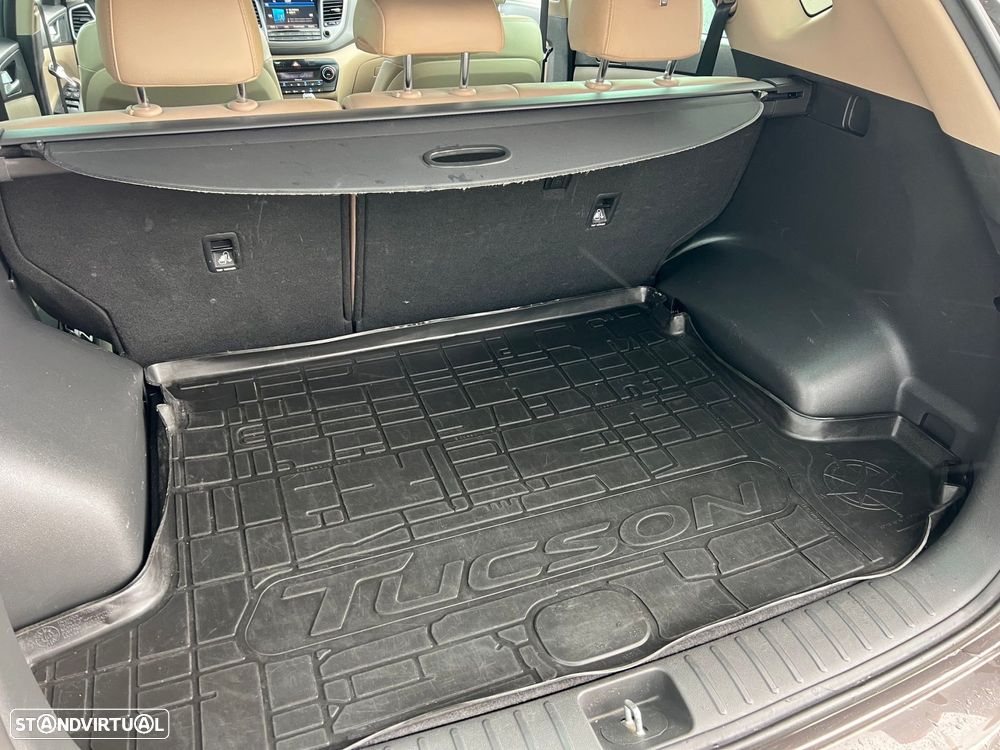 Hyundai Tucson 1.7 CRDi Creative - 11