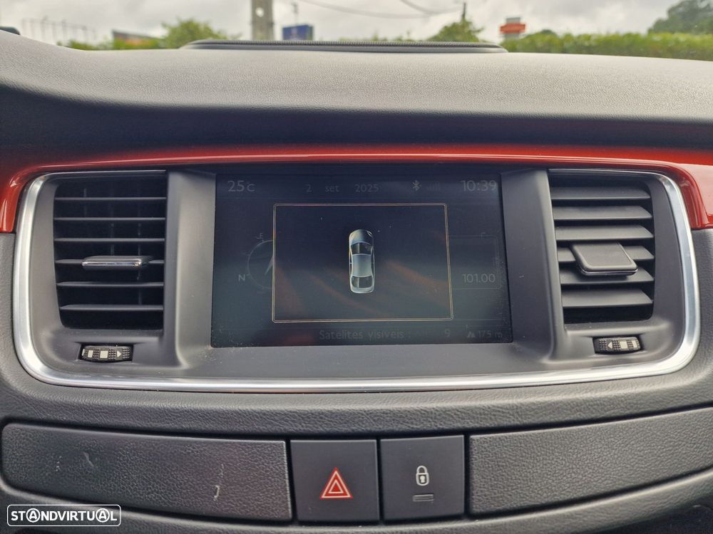 Peugeot 508 RXH 2.0 HDi Hybrid4 2-Tronic - 26