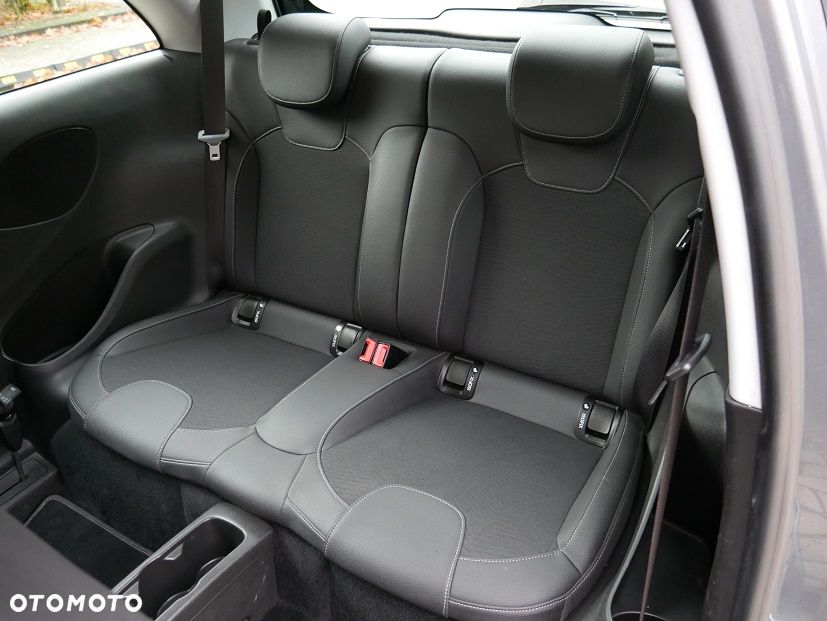 Opel Adam - 29
