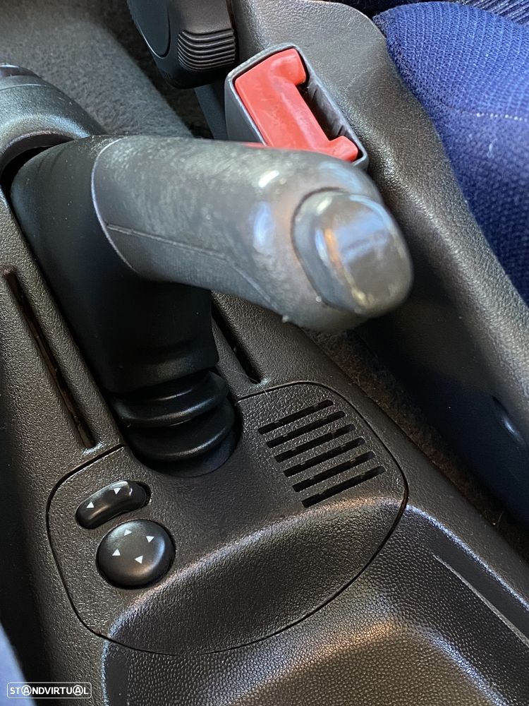 Fiat Punto 1.2 16V HLX - 11