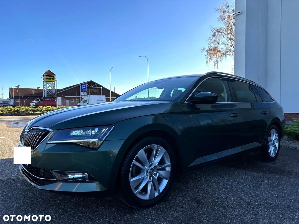Skoda Superb 1.5 TSI L&K DSG - 5