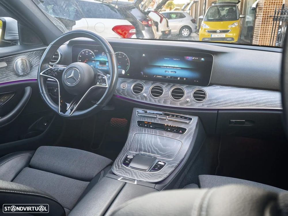 Mercedes-Benz E 300 e Station 9G-TRONIC AMG Line - 19