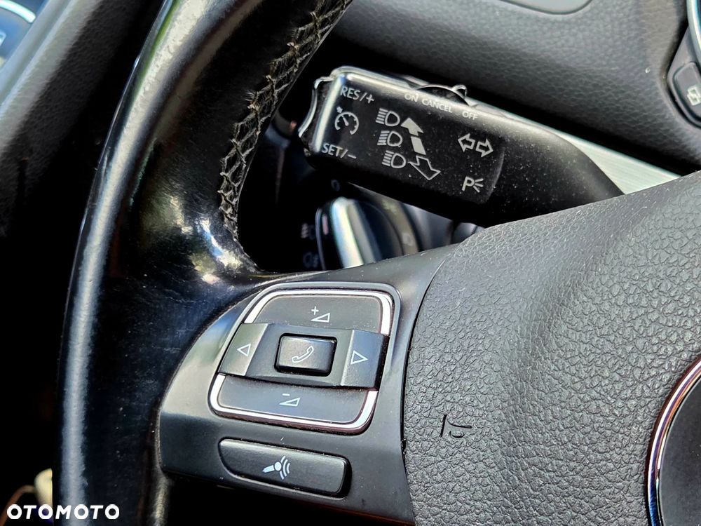 Volkswagen Golf 2.0 TDI DPF DSG GTD - 17