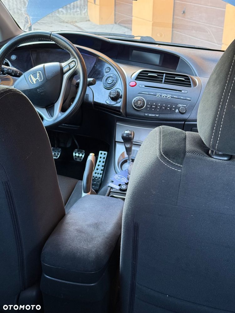 Honda Civic 1.8 TypeS - 10