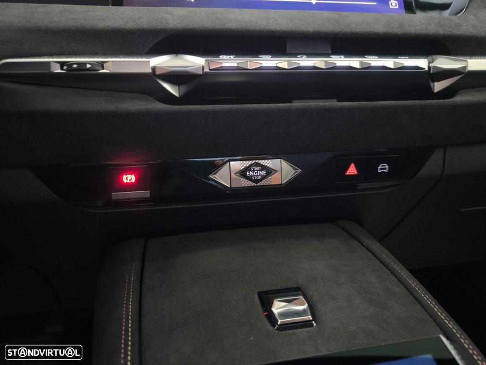 DS DS4 E-Tense Performance Line EAT8 - 16