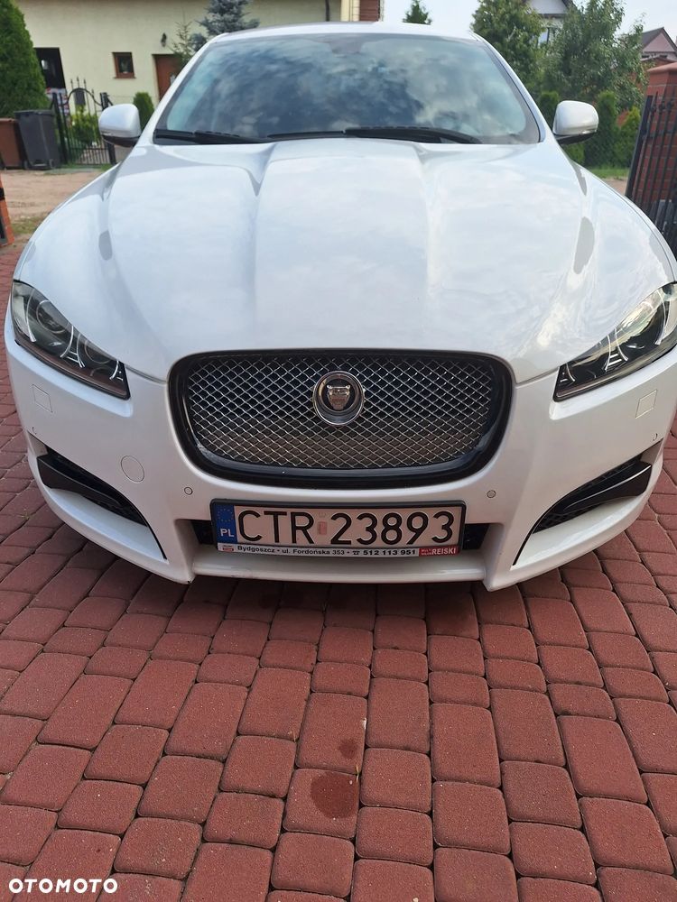 Jaguar XF 2.2 D Premium Luxury - 3