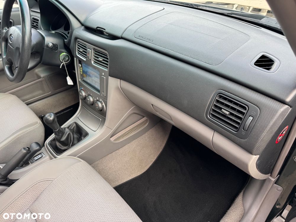 Subaru Forester 2.0 X Comfort - 21