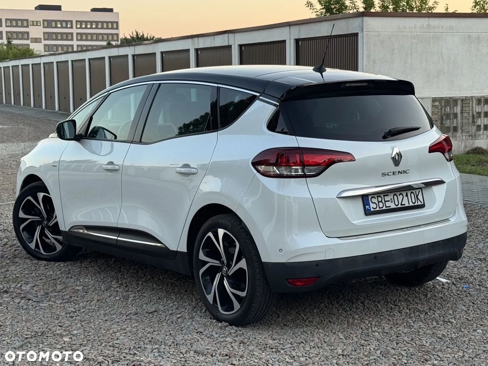 Renault Scenic 1.6 dCi Energy Privilege S&S - 34