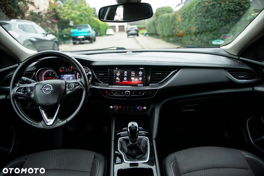Opel Insignia 1.5 Direct InjectionTurbo Business Edition - 31