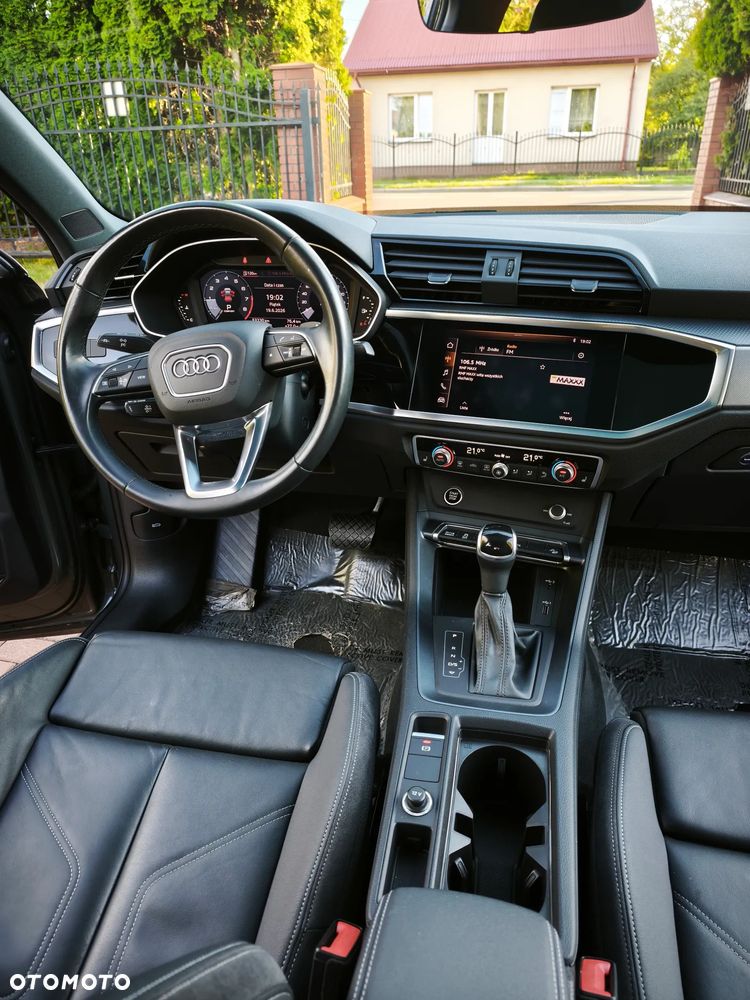 Audi Q3 - 10
