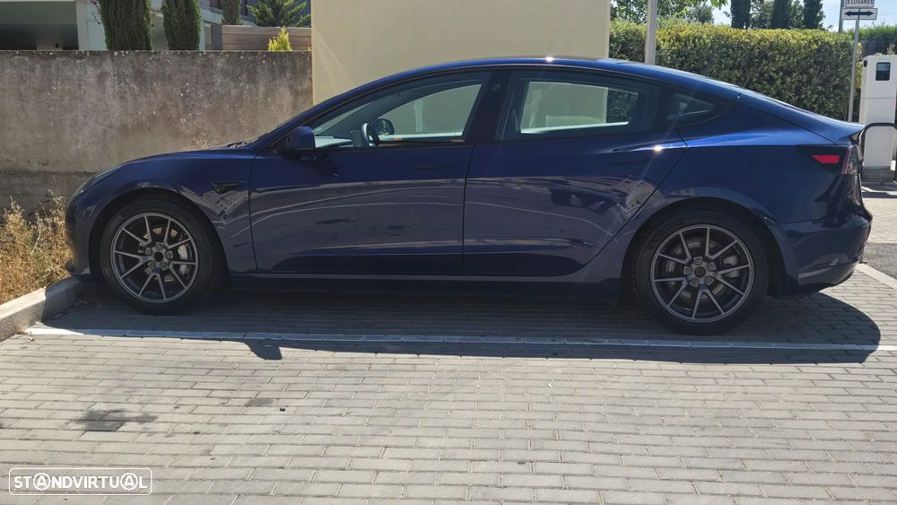 Tesla Model 3 Standard Range Plus RWD - 3