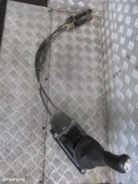 Wybierak zmiany biegów Renault Clio III lift 1.2 - 1