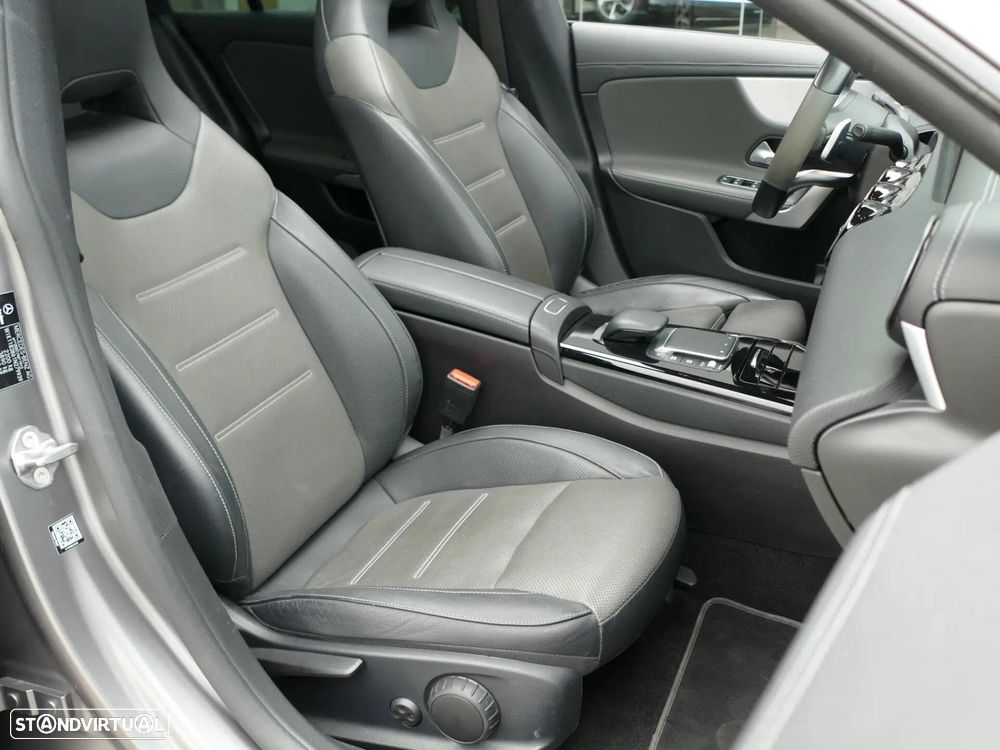 Mercedes-Benz CLA 250 e - 30