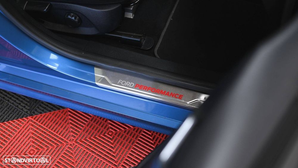 Ford Fiesta 1.5 EcoBoost S&S ST X - 31