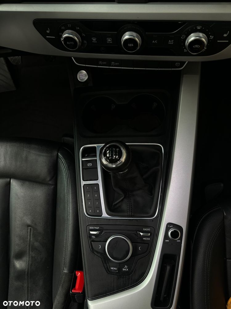 Audi A4 Avant 2.0 TDI - 13