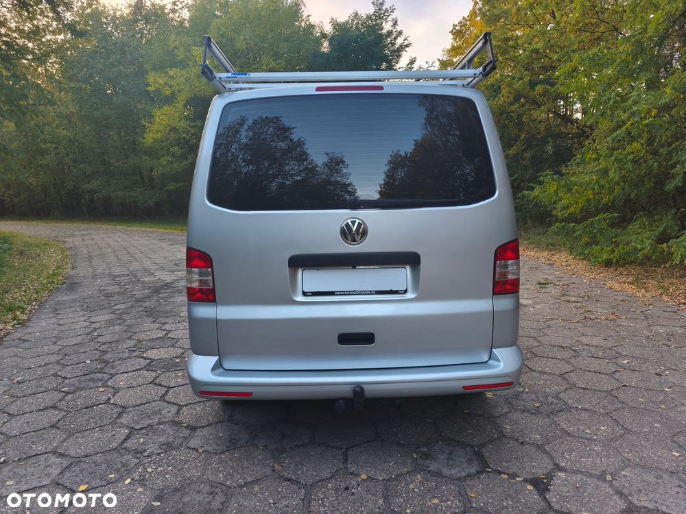 Volkswagen Transporter - 9