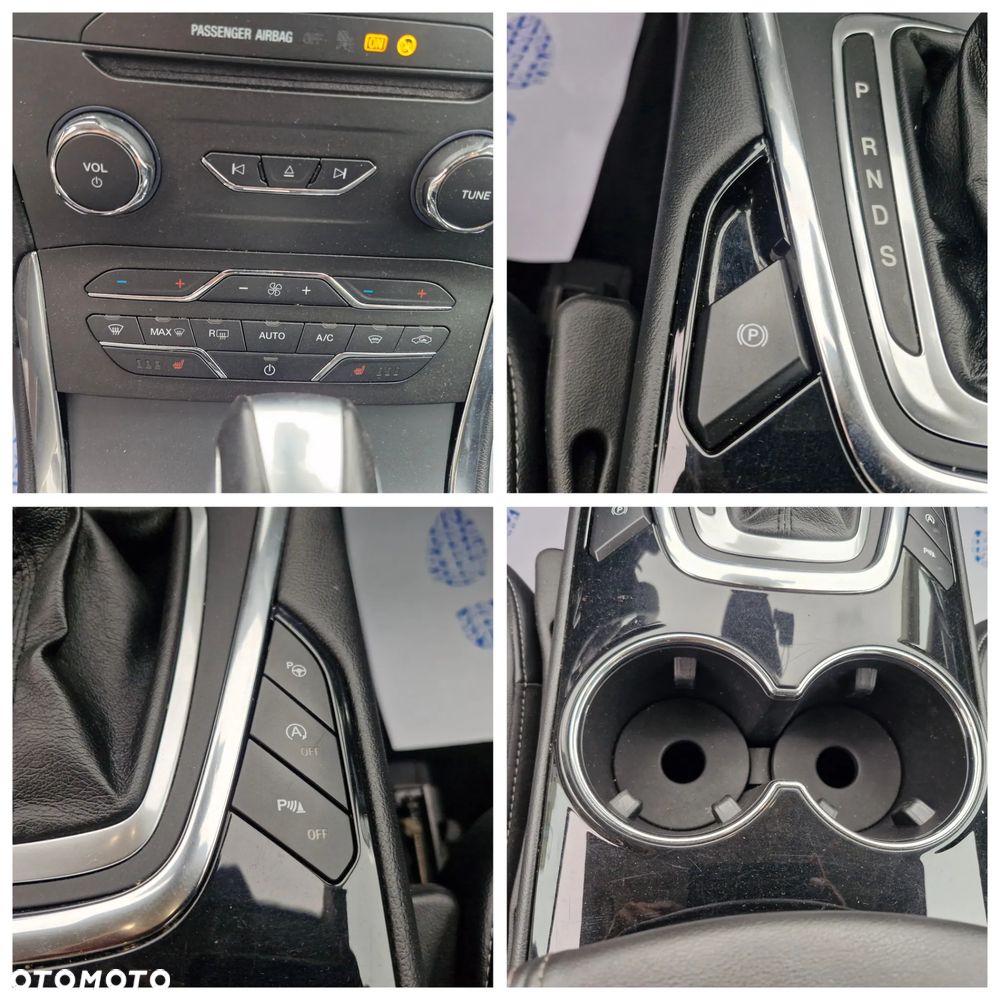 Ford S-Max 2.0 TDCi 4WD Titanium PowerShift - 37