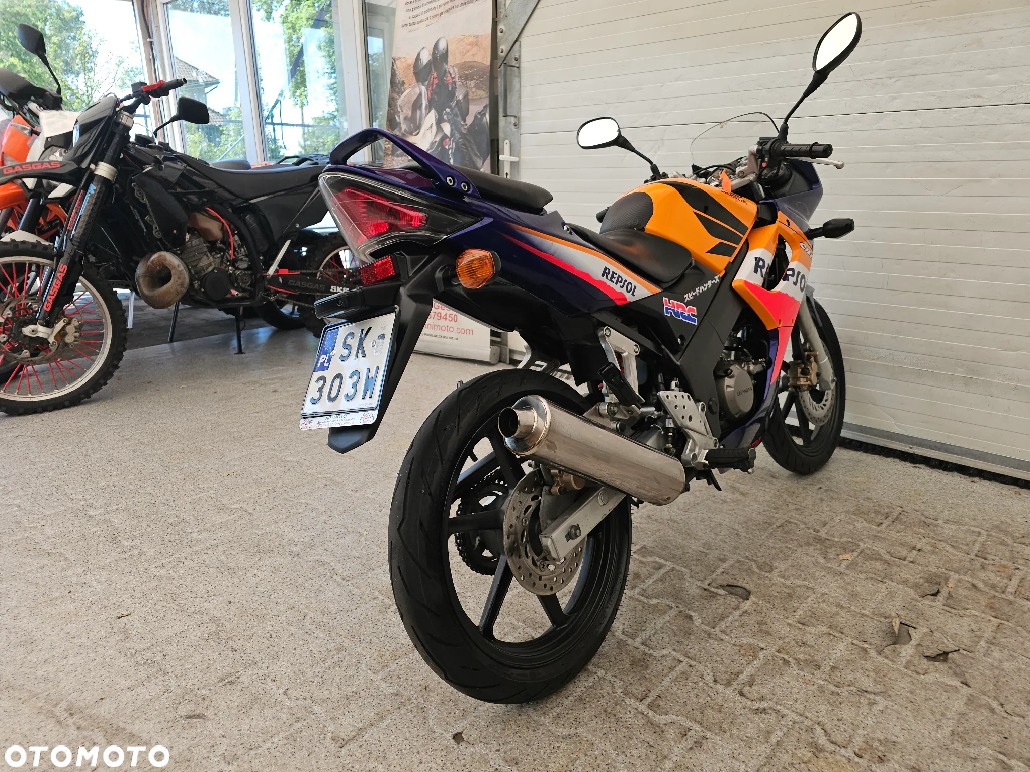 Honda CBR - 24