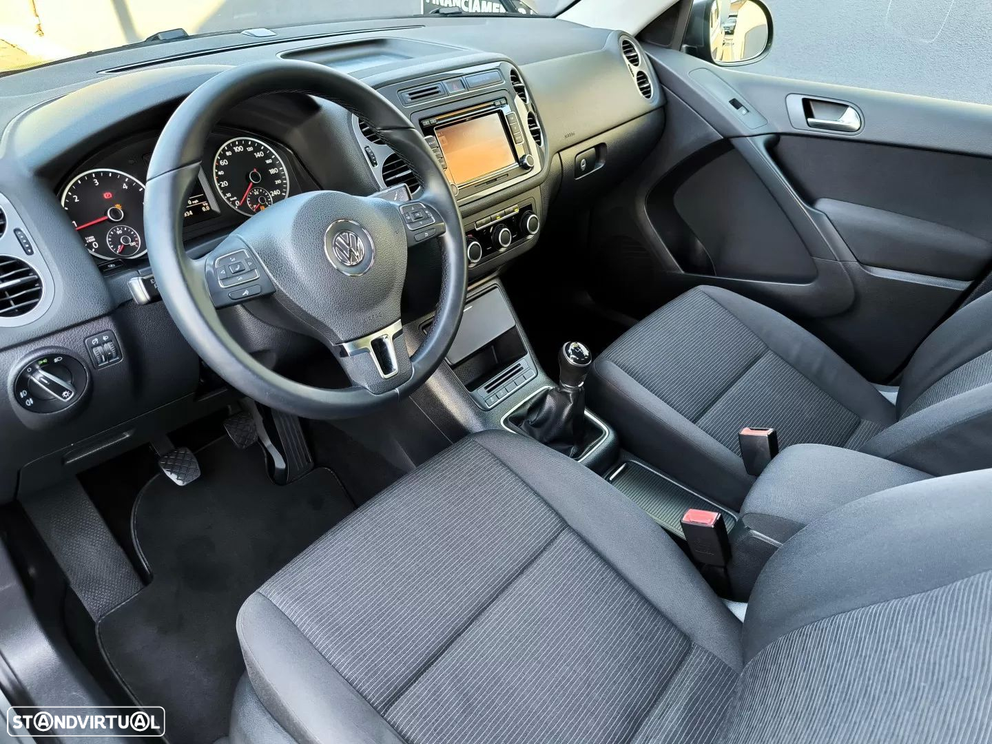 VW Tiguan 2.0 TDI Trend BlueMotion - 16