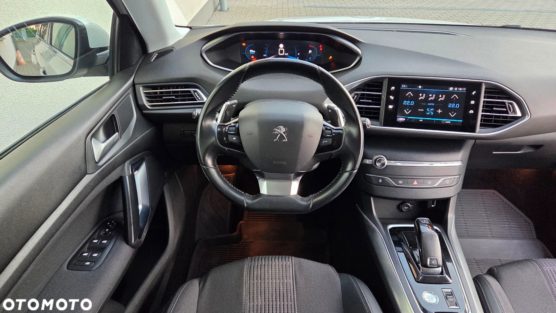 Peugeot 308 1.5 BlueHDi Allure Pack S&S EAT8 - 14