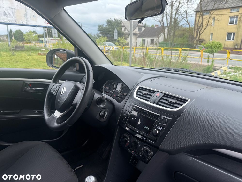 Suzuki Swift 1.3 Comfort - 23