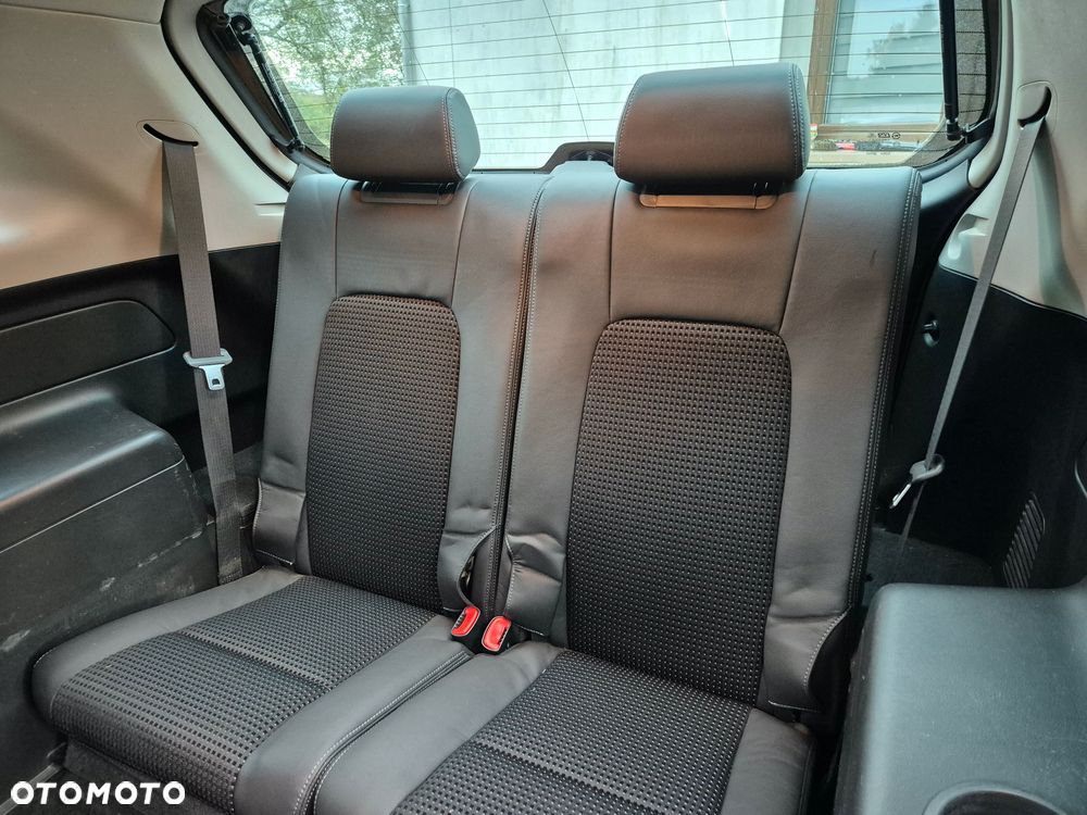 Chevrolet Captiva 2.4 2WD LT - 25