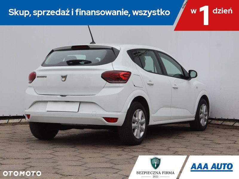 Dacia Sandero - 7