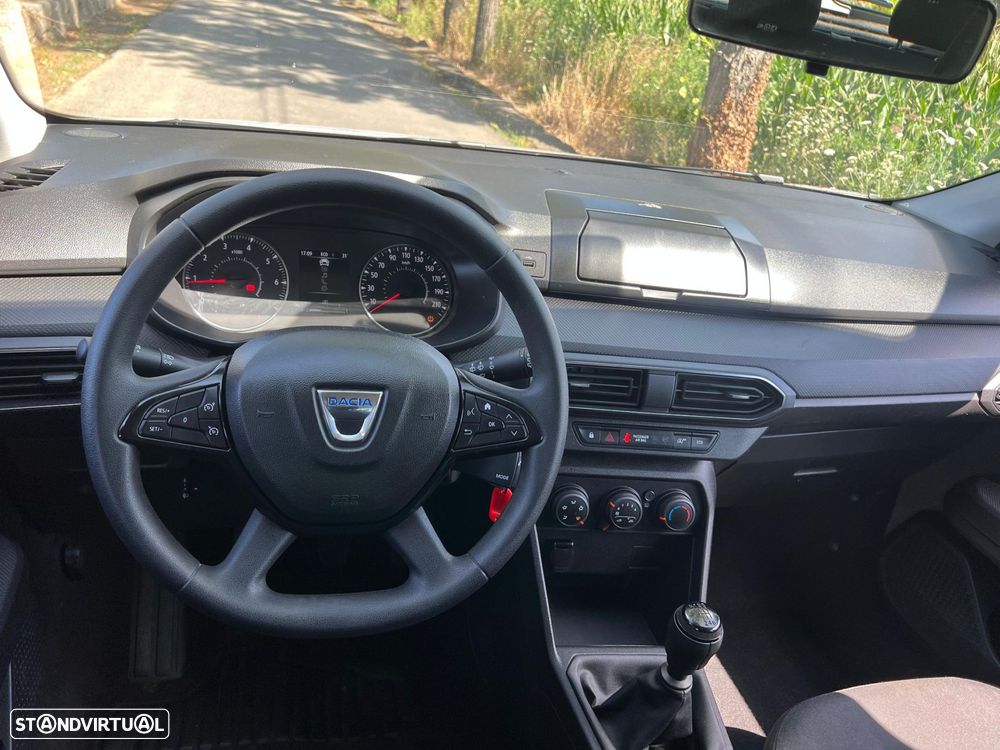 Dacia Sandero - 12